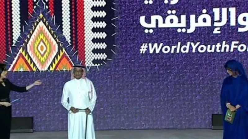 تقديم مصرى سعودى سودانى لجلسة ختام ملتقى اسوان