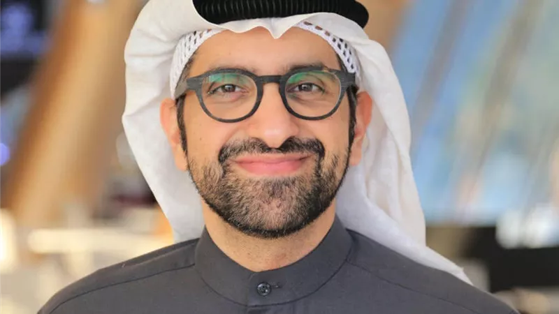 خبراء ومتحدثون: 