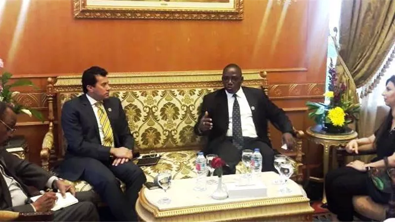 وزيرالشباب: تفعيل العلاقات وتبادل الخبرات مع الدول الافريقية