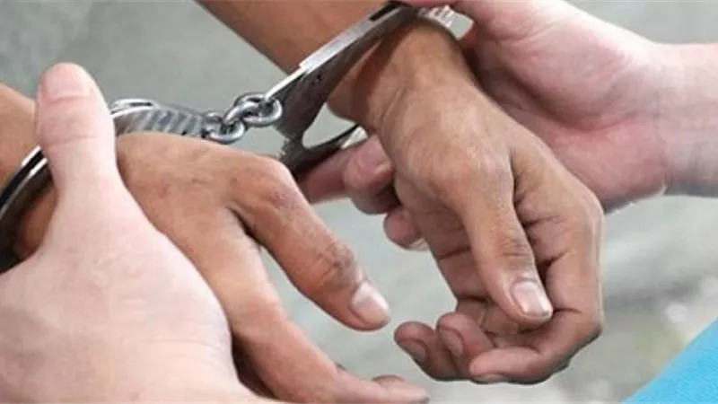 ضبط مستخلص جمركي استولى على 400 ألف جنيه من مواطنين بالغربية
