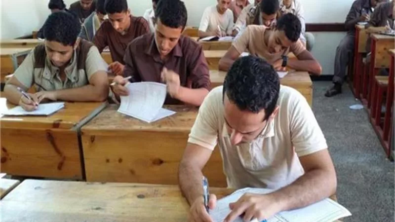 ننشر بوكليت اللغة العربية لامتحانات الثانوية العامة