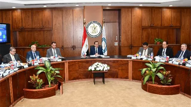 وزير البترول: مشروعات جديدة لرفع كفاءة الشبكة القومية للغازات