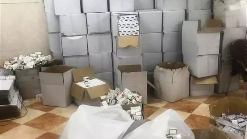 ضبط 14 الف صنف دواء مجهول المصدر فى مدينة بدر .. بالصور