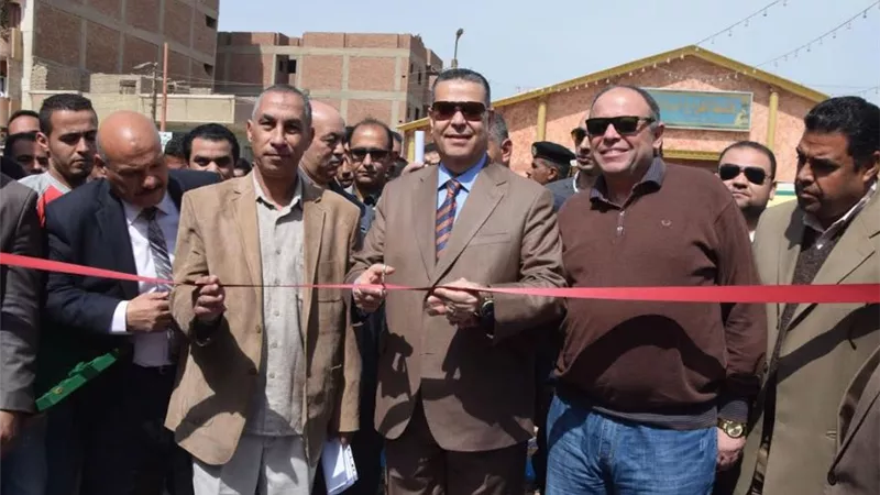 محافظ بني سويف يفتتح محطة الصرف الصحي بقرية الدوية