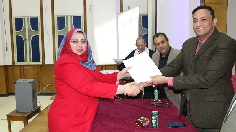 الكنيسة كرمت الامهات المثاليات.. صور