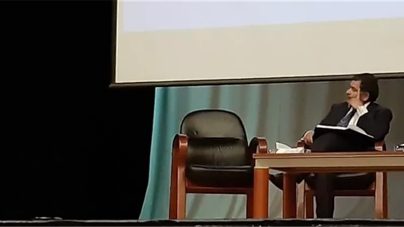 بناء فريق لصحافة البيانات في الجلسة الافتتاحية لمؤتمر صحافة البيانات