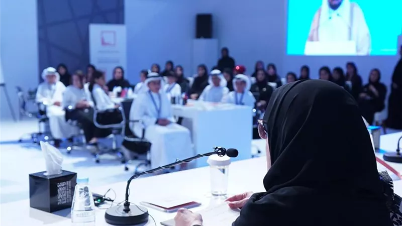 جواهر القاسمي: رؤيتنا نستمدها من نشيدنا 
