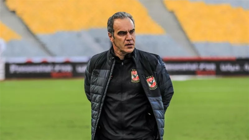 مدافع الأهلى يربك حسابات لاسارتى قبل لقاء الزمالك