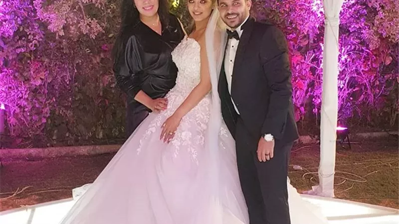 رقص محمد رشاد ومى حلمى فى حفل زفافهما يشعل السوشيال ميديا.. فيديو