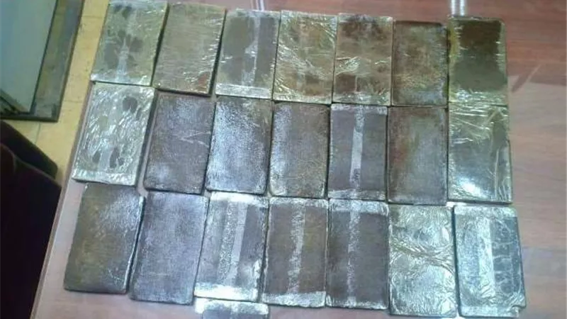 ضبط ٢٢ طربة حشيش بحوزة طالبين باحدى قرى رأس سدر
