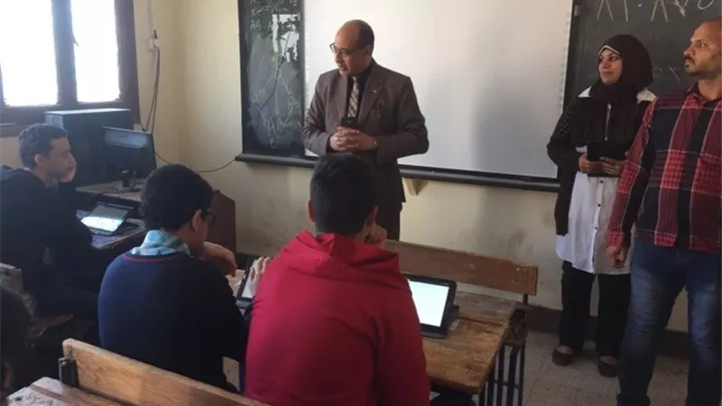تكرار ازمة تعطل سيستم إمتحانات التابلت بالقليوبية ومدير تعليم بنها 