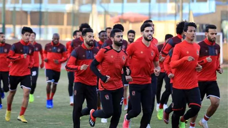 الاهلى يعلن جاهزية نجمى الدفاع لمواجهة القمة
