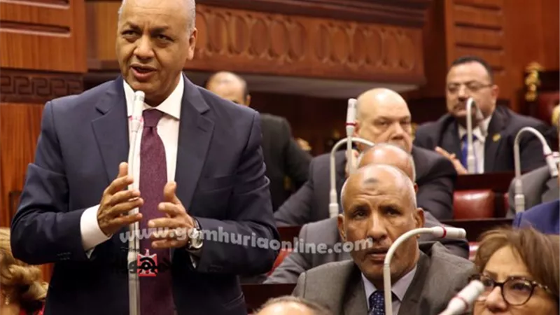 مصطفى بكرى :نسبة المرأة فى التعديلات الجديدة يتعارض مع الدستور