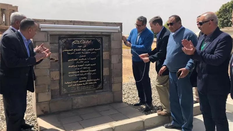 العنانى يفتتح مشروع المياه الجوفية بمعبد كوم أمبو بتكلفه 9 ملايين دولار