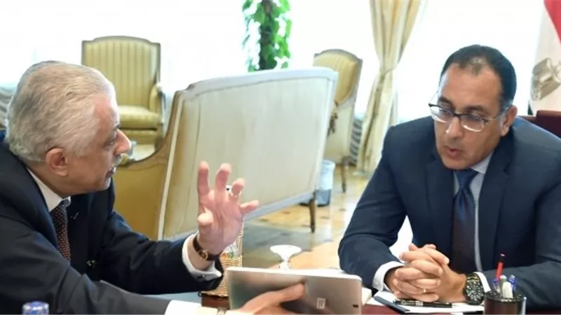 رئيس الوزراء يستدعى وزيرالتعليم بعد ازمة امتحانات اولى ثانوى