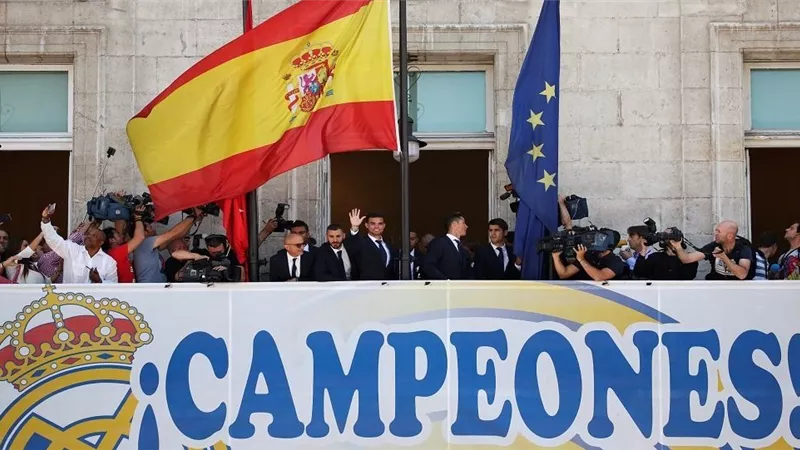 ريال مدريد يكشف عن افتتاحه 4 اكاديميات كروية بالعراق.. فيديو