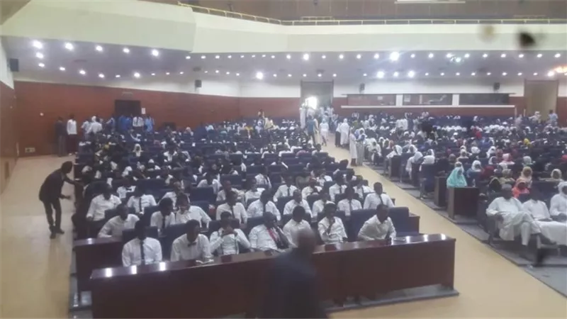 فرع منظمة خريجى الأزهر يشارك فى تخريج دفعة من طلاب معهد السلام بتشاد