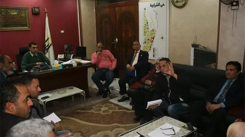 احالة ادارة تموين الشرابية للتحقيق.. صور