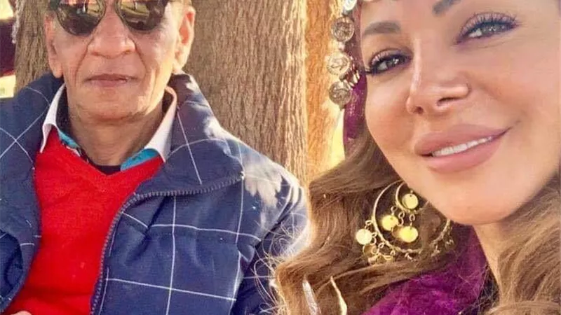 سوزان نجم الدين بين 
