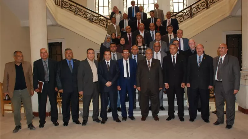 وزير الزراعة يكلف الخدمات البيطرية بتطوير خدماتها