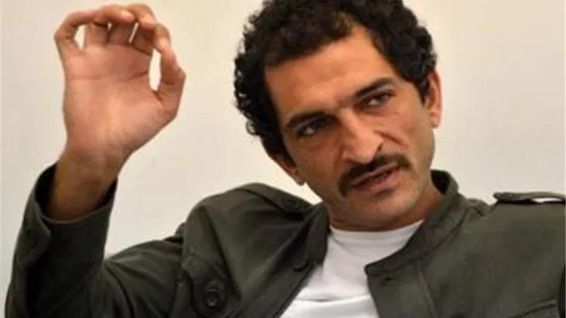 بلاغ ضد عمرو واكد يتهمه بالتحريض على الدولة والاستقواء بالخارج