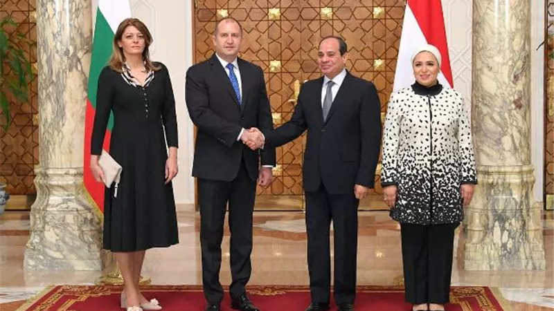 انتصار السيسى تعرب عن سعادتها بلقاء السيدة الأولى لدولة بلغاريا