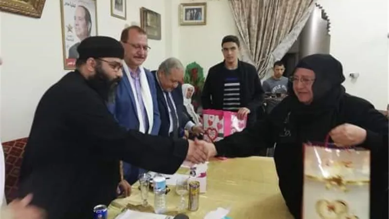القراقرة تكرم ١٦ أما مثالية بينهن قبطية بحضور رئيس منيا القمح والعمدة جاويش