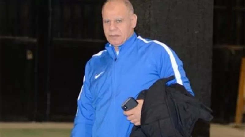 أيمن حافظ يصفع كهربا بالقلم ورئيس الزمالك يحيله للتحقيق