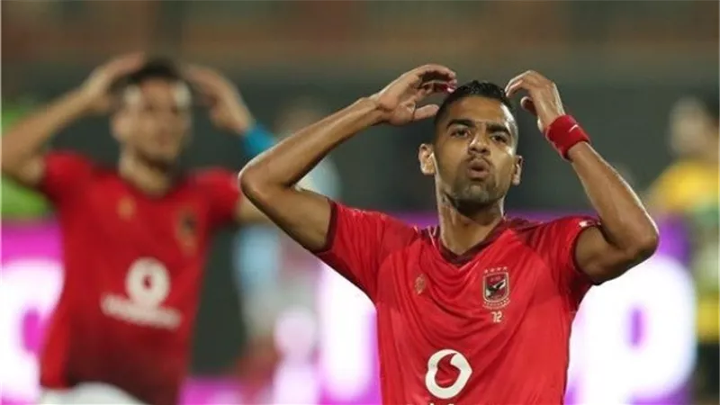 الاهلى يمنح مؤمن زكريا تأشيرة الرحيل .. بشرط وحيد