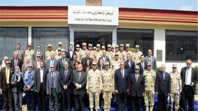 القوات المسلحة تنظم زيارة لوفد من أعضاء مجلس النواب لإدارة التجنيد والتعبئة