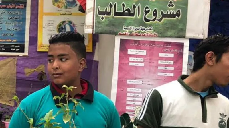 مكافأة ٥٠٠ جنية من محافظ الاسماعيلية لثلاثة طلاب لأختراع مشروعات بالتعليم الفني
