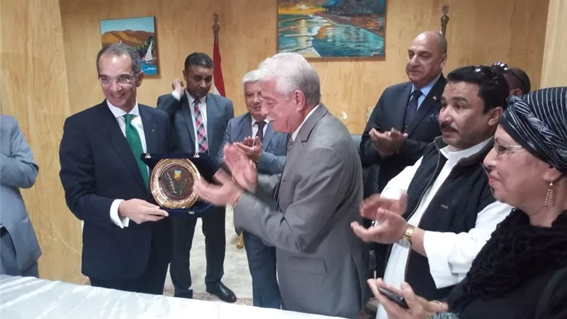 الاتصالات :خوادم التعليم لم تتحمل اعداد الطلاب .. ولاعلاقة لوزراتنا بالأزمة