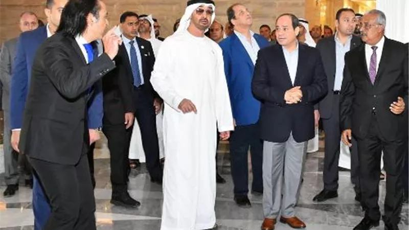 السيسي وبن زايد يتفقدان الاعمال الانشائية بالعلمين الجديدة.. صور