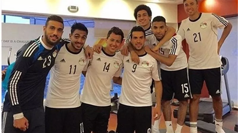 لاعبو الأهلي والزمالك يقاطعون بعضهما في معسكرات المنتخب .. اعرف السبب
