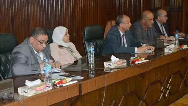 الرى تنظم ندوة لروابط مستخدمى المياه عن زراعة الارز بالتكثيف