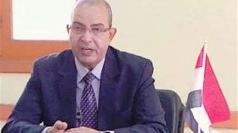 قرار إدارى بسحب التليفون المحمول من الطالب بجميع المراحل التعليمية ببورسعيد