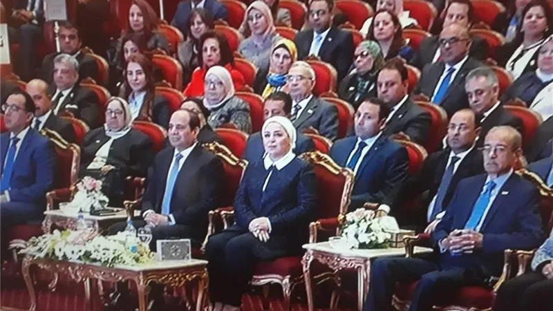 هالة السعيد تطالب بتولى المراة المصرية منصب رئيسا للجامعة