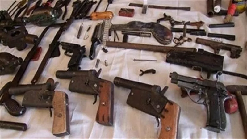 ضبط 22 قطعة سلاح و1650 هاربا من تنفيذ احكام فى حملة بسوهاج