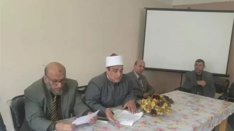 تنبهات إدارية في اجتماع موسع لأزهرية الإسماعيلية