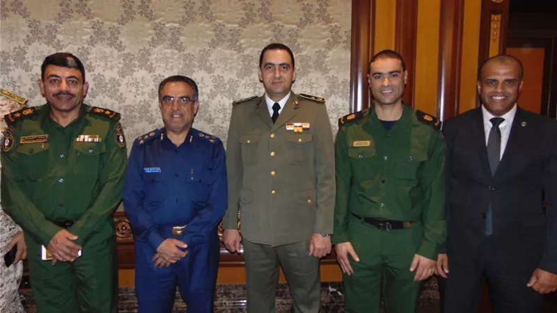 الوسام الذهبي للإتحاد العربي للرياضة العسكرية للفريق فريحات