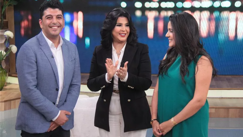 كريم قاسم ومحمود الليثي وزوجان يوثقان مصر في 60 يوم .. ضيوف مني الشاذلي