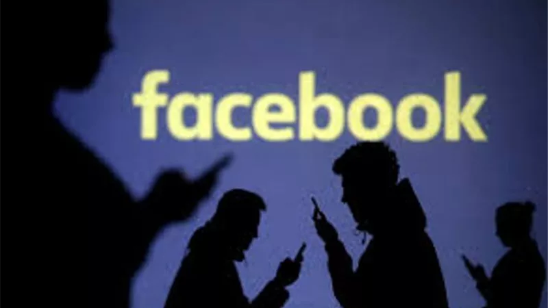 الحكومة الأمريكية تتهم فيسبوك بالتمييز العرقى