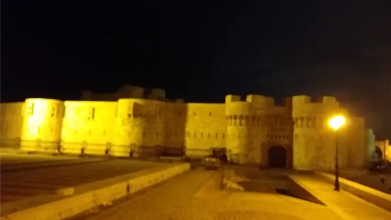 الآثار تشارك في ساعة الأرض بقلعتي صلاح الدين بالقاهرة وقايتباى بالأسكندرية