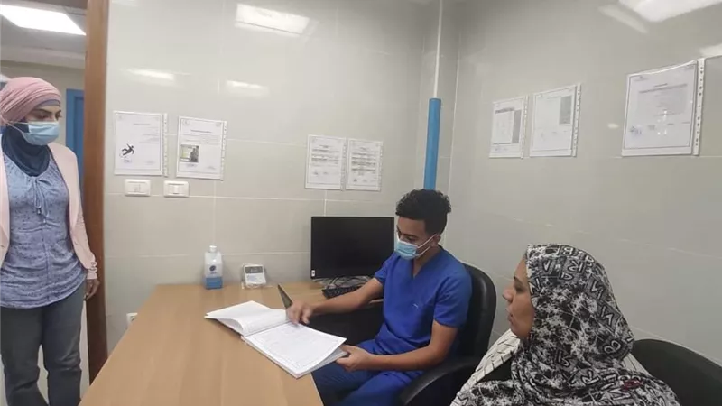 السلامة والصحة المهنية تتفقد المركز الطبى بـ