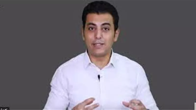 بالفيديو.. لايف كوتش يشرح كيفية الحصول على الكاريزما