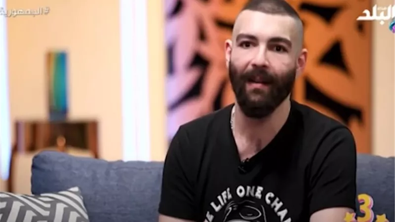 بالفيديو.. المطرب أدهم سليمان: والدتي كانت خايفة عليا من الفن