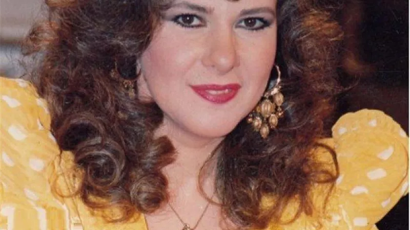 دلال عبدالعزيز أم لا تخجل من كونها محبة لزوجها