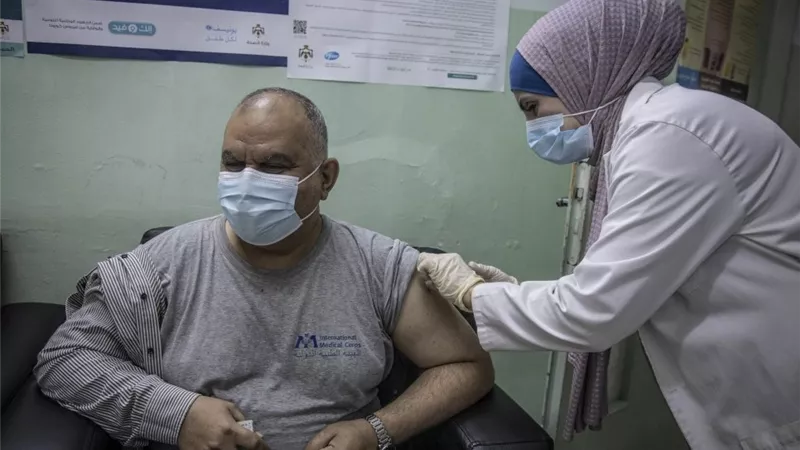الصحة الأردنية تدعو المتخلفين عن جرعة اللقاح الأولى لتلقيها خلال 10 أيام