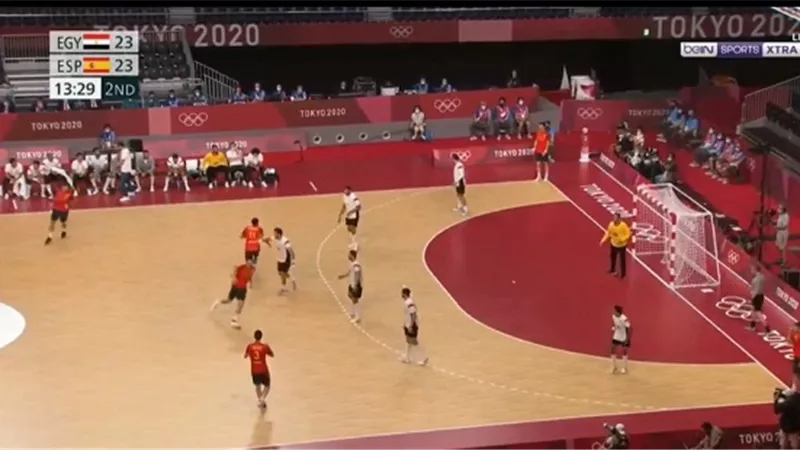 بعد مرور ربع ساعة من الشوط الثانى.. منتخب مصر يتعادل امام اسبانيا 24-24