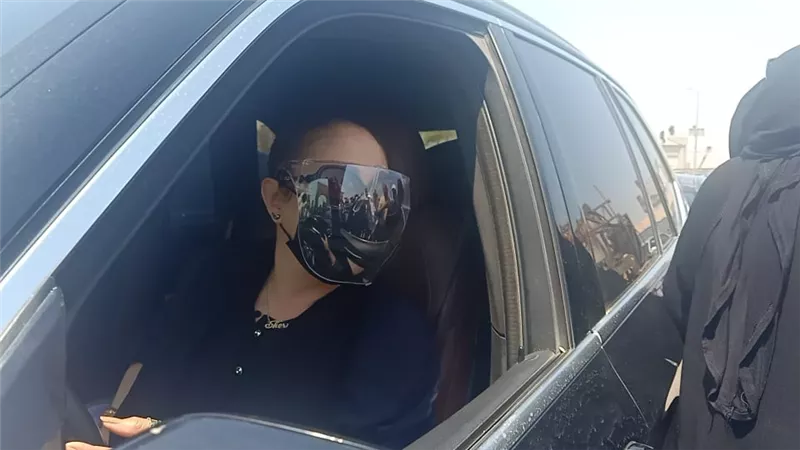 وصول شيرين لوداع دلال عبدالعزيز فى مثواها الاخيرة